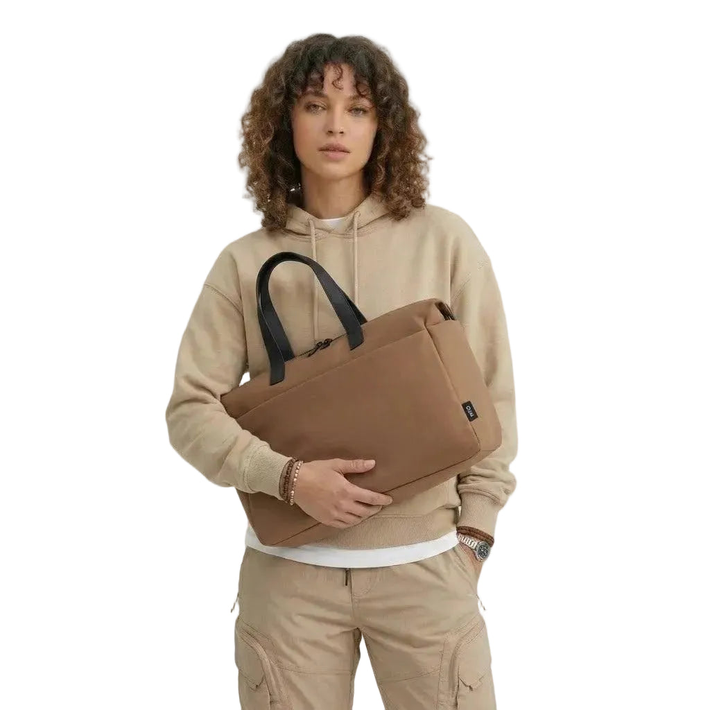 Brown Weekender - Stylish Travel with Wild Weekender Bag – Wild Travel